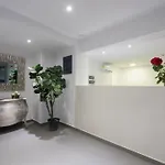Elite Hotel 4*