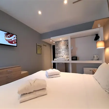 Elite Hotel