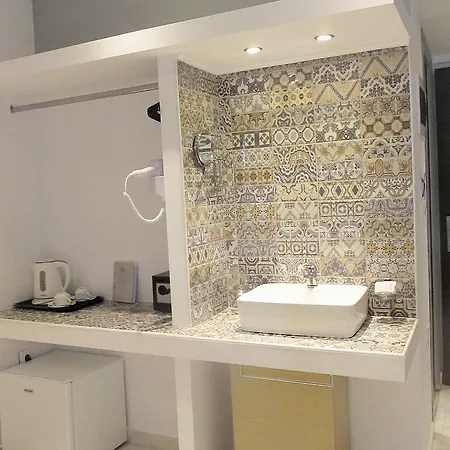 Elite Hotell Rhodes City