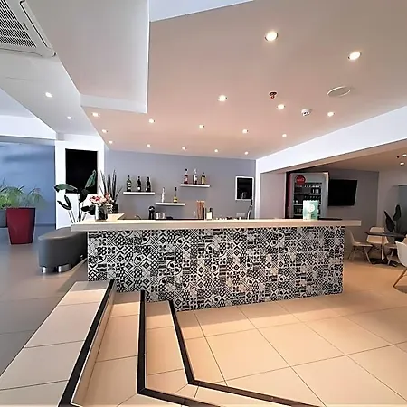 Elite Hotel
