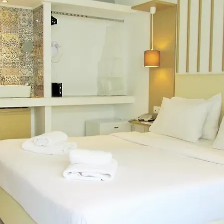 Elite Hotell Rhodes City