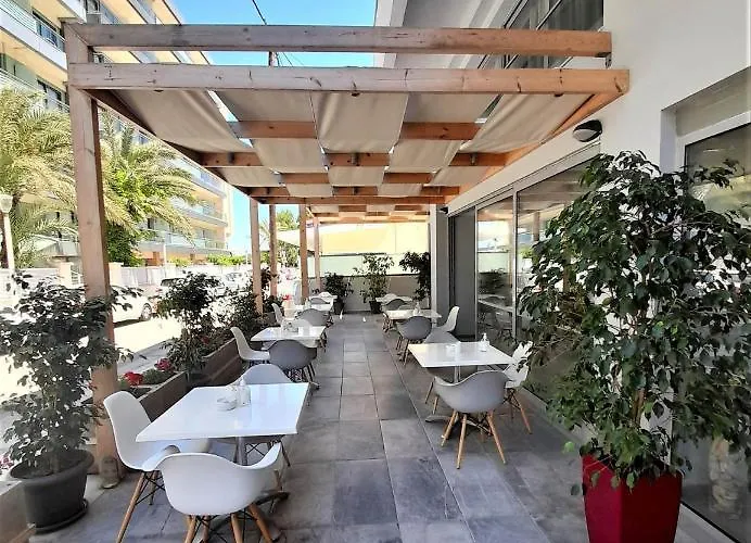 Elite 4* Rhodes City